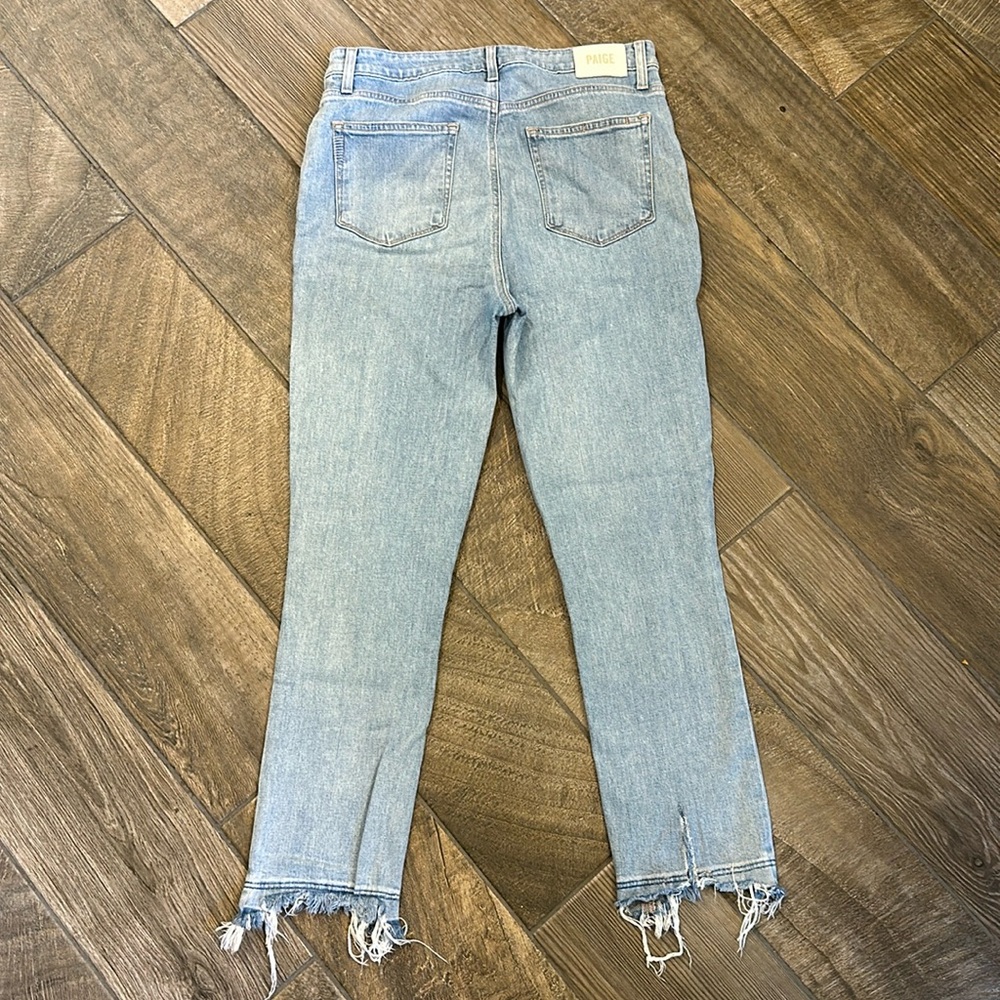 Paige Sarah Slim High Rise Mako Distressed Jeans Size 31 Light Wash - Picture 7 of 14